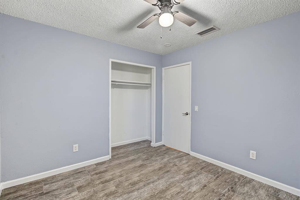 4716 Kyle Drive, Balch Springs, TX 75180