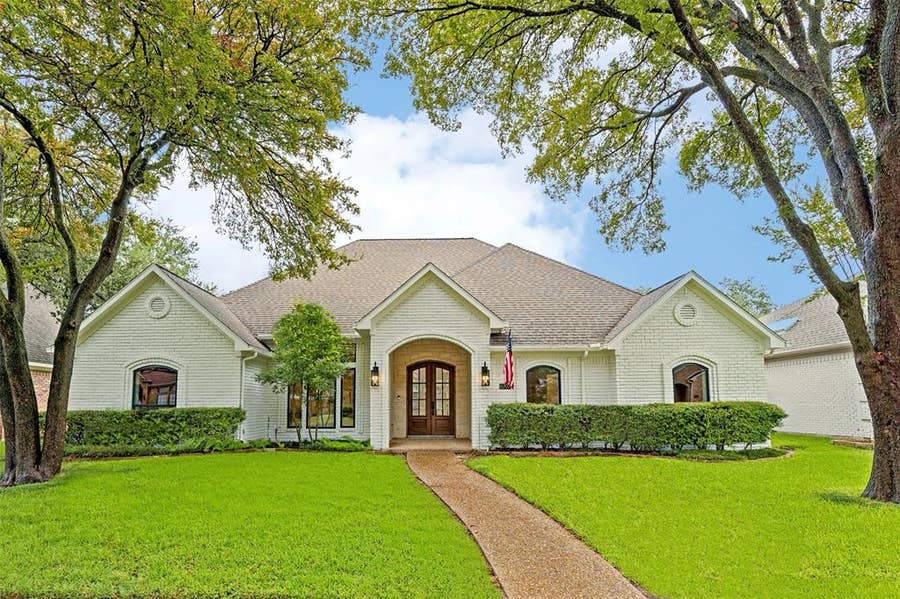 Property photo for 6707 Dupper Drive, Dallas, TX