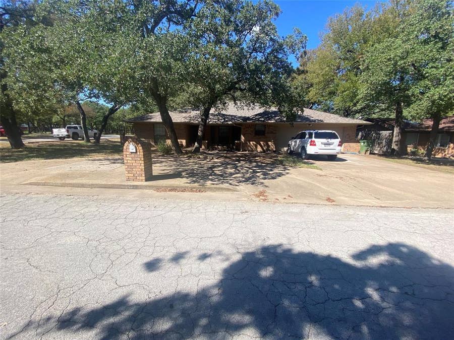Property photo for 501 Mesquite Street, Mineral Wells, TX