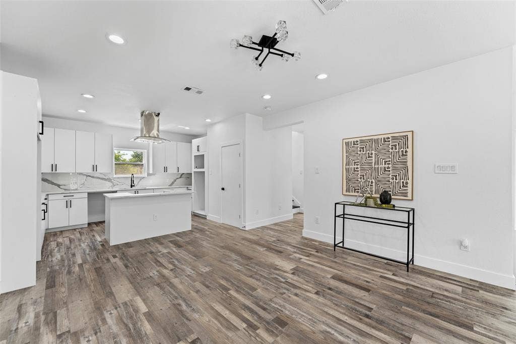 3142 Harmon Street, Dallas, TX 75215 3142 Harmon Street, Dallas, TX 75215