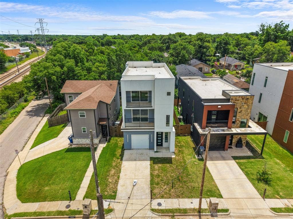 3142 Harmon Street, Dallas, TX 75215 3142 Harmon Street, Dallas, TX 75215