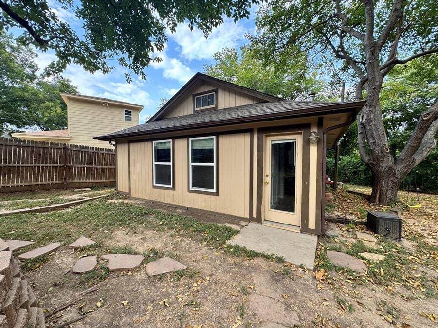 Property photo for 4225 Sue Court, Lake Worth, TX