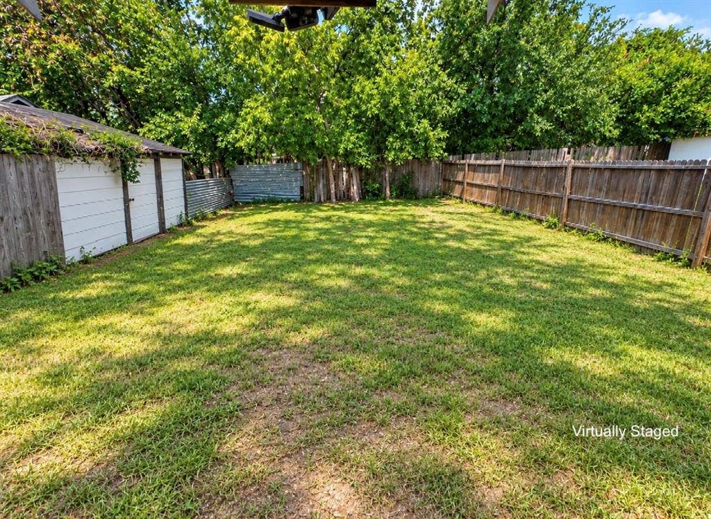7217 Cowart Street, Houston, TX 77020 7217 Cowart Street, Houston, TX 77020