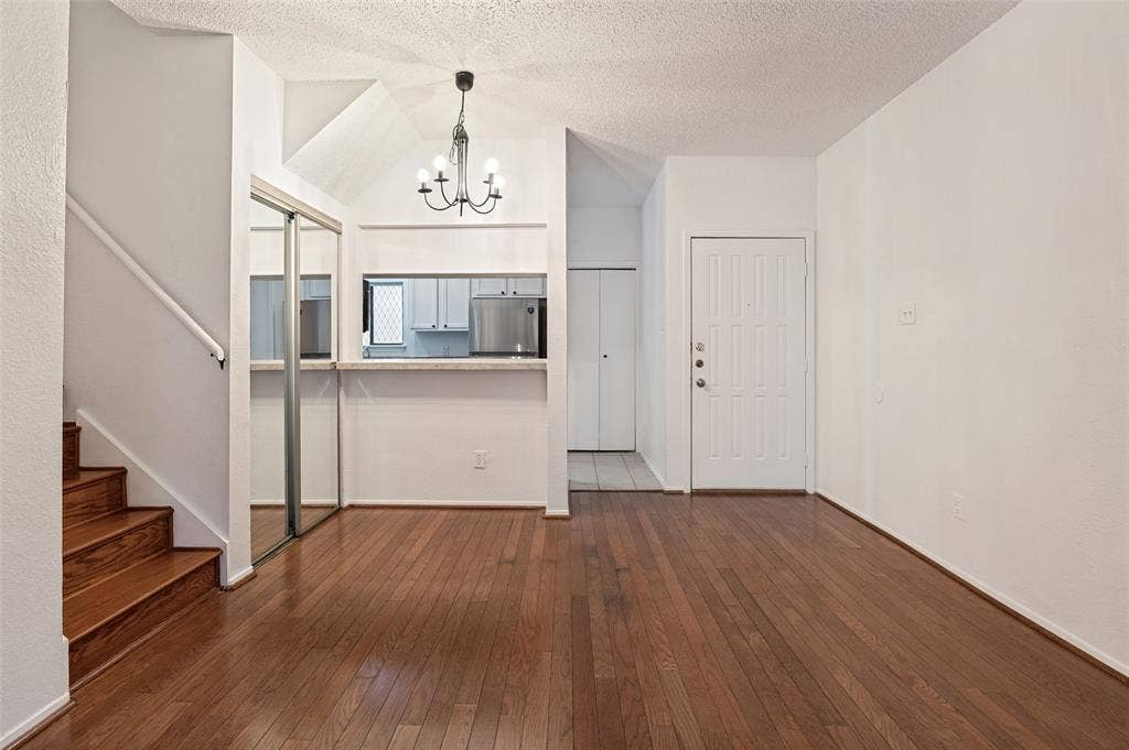 5550 SPRING VALLEY, #f22, Dallas, TX 75254
