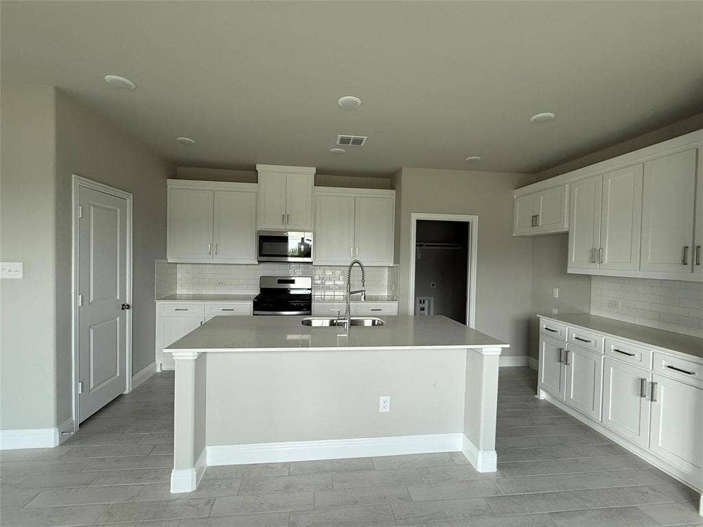 804 Sicily Boulevard, Princeton, TX 75407