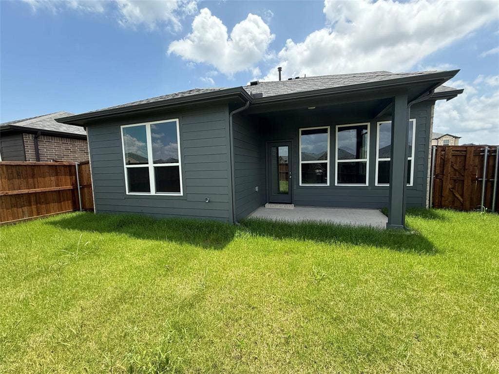 804 Sicily Boulevard, Princeton, TX 75407