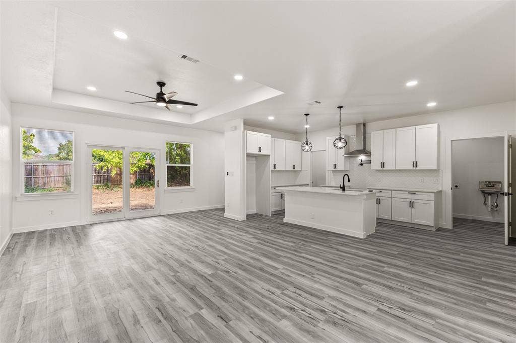 907 Howard Street, Seagoville, TX 75159 907 Howard Street, Seagoville, TX 75159