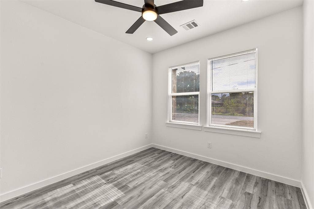 907 Howard Street, Seagoville, TX 75159 907 Howard Street, Seagoville, TX 75159