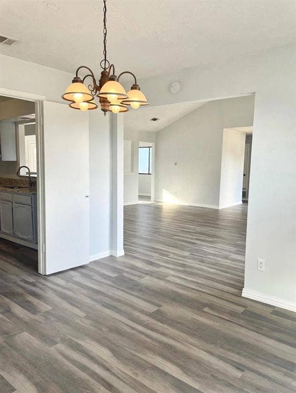 1341 Seabrook Drive, Plano, TX 75023 1341 Seabrook Drive, Plano, TX 75023