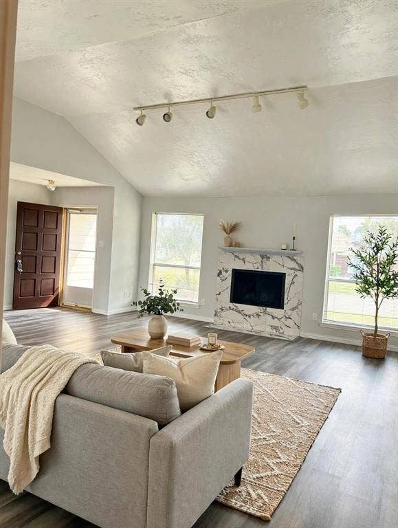 1341 Seabrook Drive, Plano, TX 75023 1341 Seabrook Drive, Plano, TX 75023
