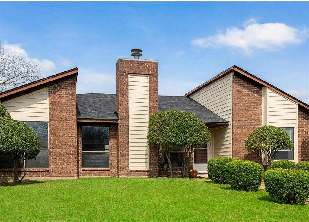 1341 Seabrook Drive, Plano, TX 75023 1341 Seabrook Drive, Plano, TX 75023