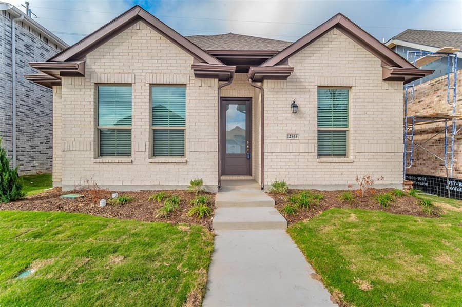 Property photo for 12345 Hulson Trail, Fort Worth, TX