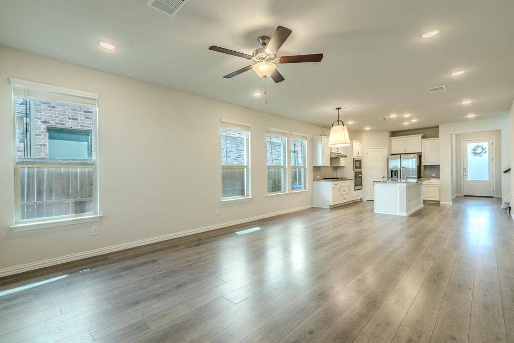 Open living area ready for your decorating touches.
