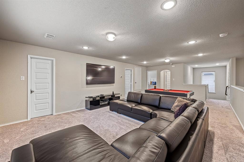 7508 Schooner Drive, Fort Worth, TX 76179 7508 Schooner Drive, Fort Worth, TX 76179