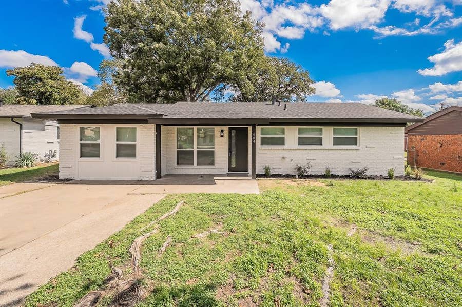 Property photo for 404 Simmons Drive, Hurst, TX