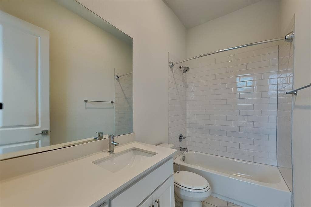 112 E Oscar Drive, Dallas, TX 75203