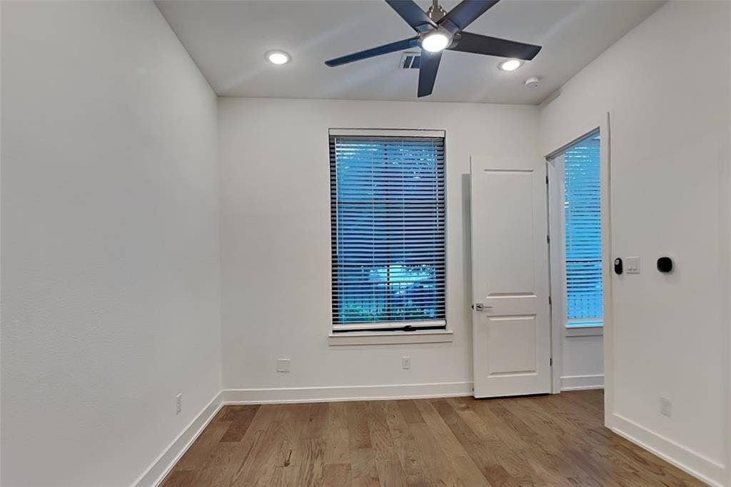 112 E Oscar Drive, Dallas, TX 75203