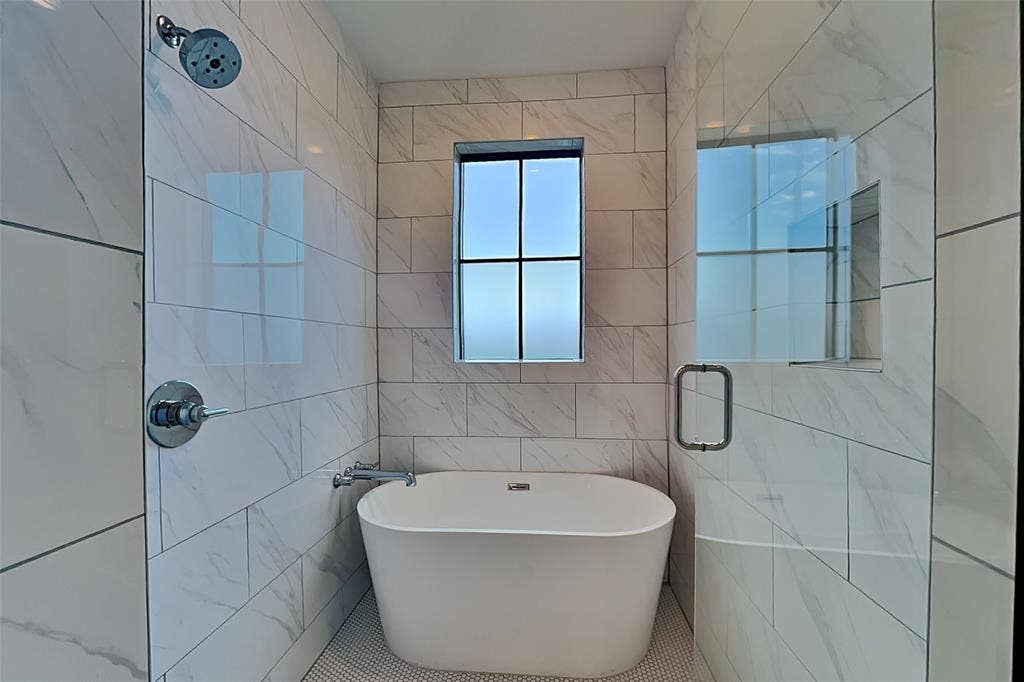 112 E Oscar Drive, Dallas, TX 75203