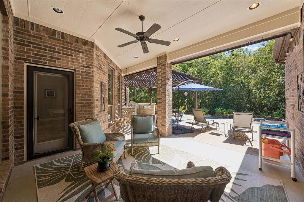 Experience Amazing outdoor living in your backyard oasis