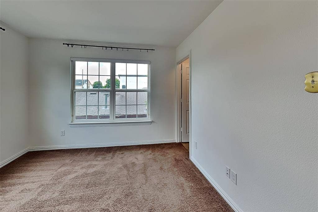3321 Rutz Street, Dallas, TX 75212 3321 Rutz Street, Dallas, TX 75212