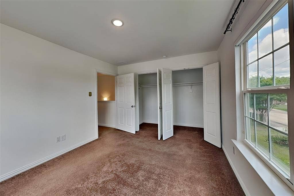 3321 Rutz Street, Dallas, TX 75212 3321 Rutz Street, Dallas, TX 75212