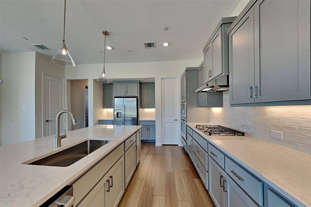 1192 Daybreak Drive, Allen, TX 75013 1192 Daybreak Drive, Allen, TX 75013