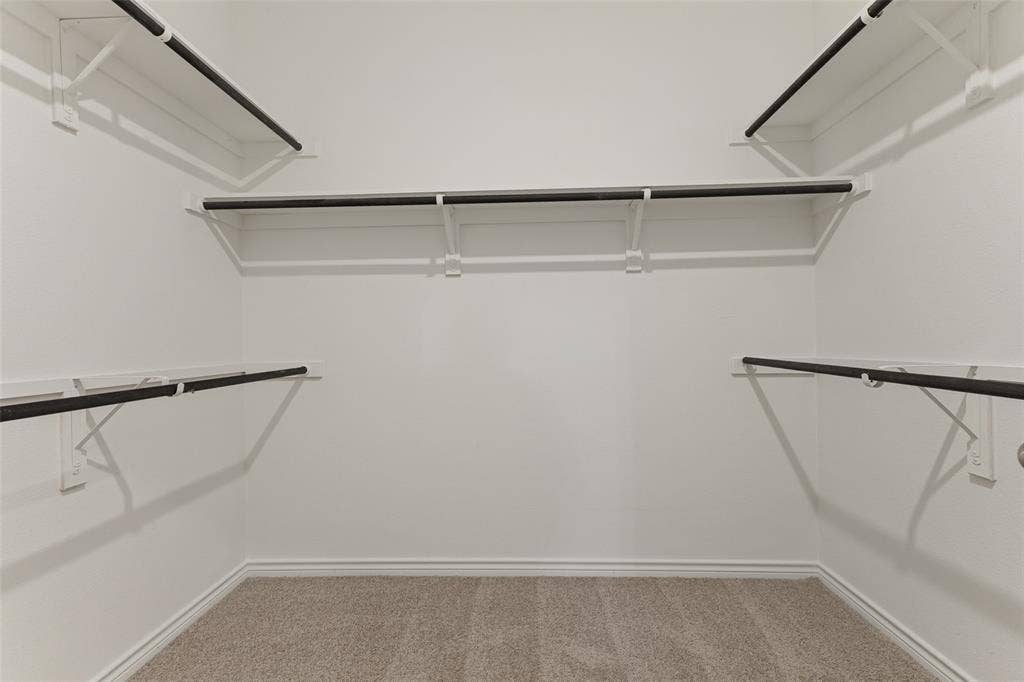 829 Jetliner Avenue, Fort Worth, TX 76131 829 Jetliner Avenue, Fort Worth, TX 76131
