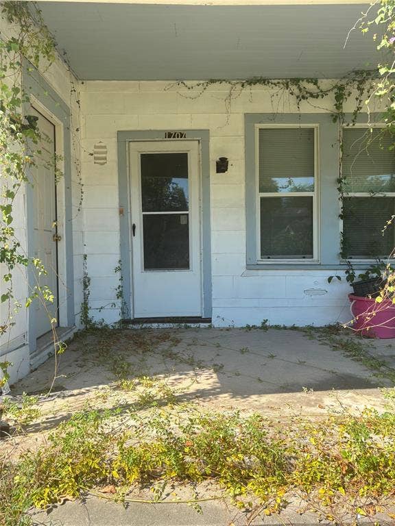1707 Solo Street, Houston, TX 77020 1707 Solo Street, Houston, TX 77020