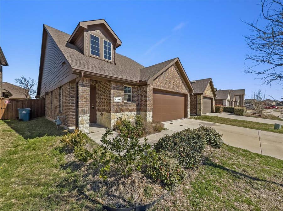 Property photo for 2126 Hobby Drive, Forney, TX