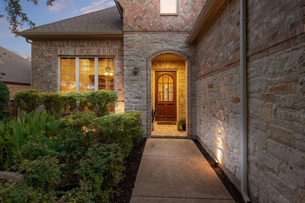 1516 Silverleaf Drive, Keller, TX 76248 1516 Silverleaf Drive, Keller, TX 76248