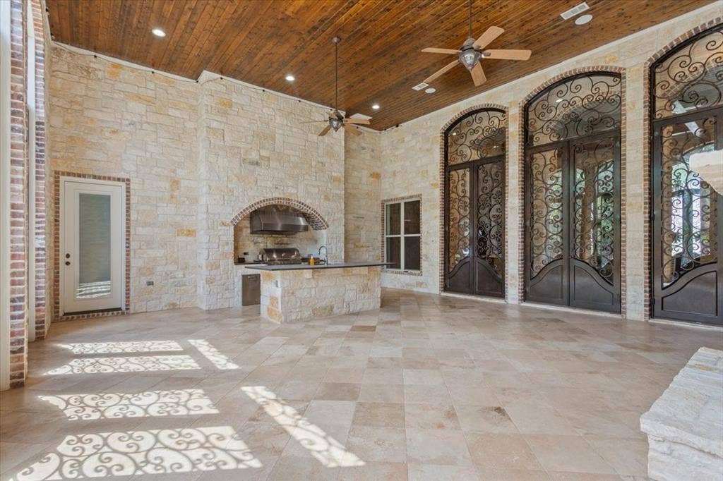 10020 Hidden Bluff, Waco, TX 76657 10020 Hidden Bluff, Waco, TX 76657