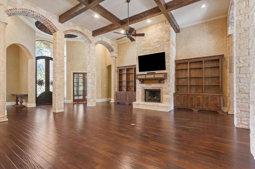 10020 Hidden Bluff, Waco, TX 76657 10020 Hidden Bluff, Waco, TX 76657