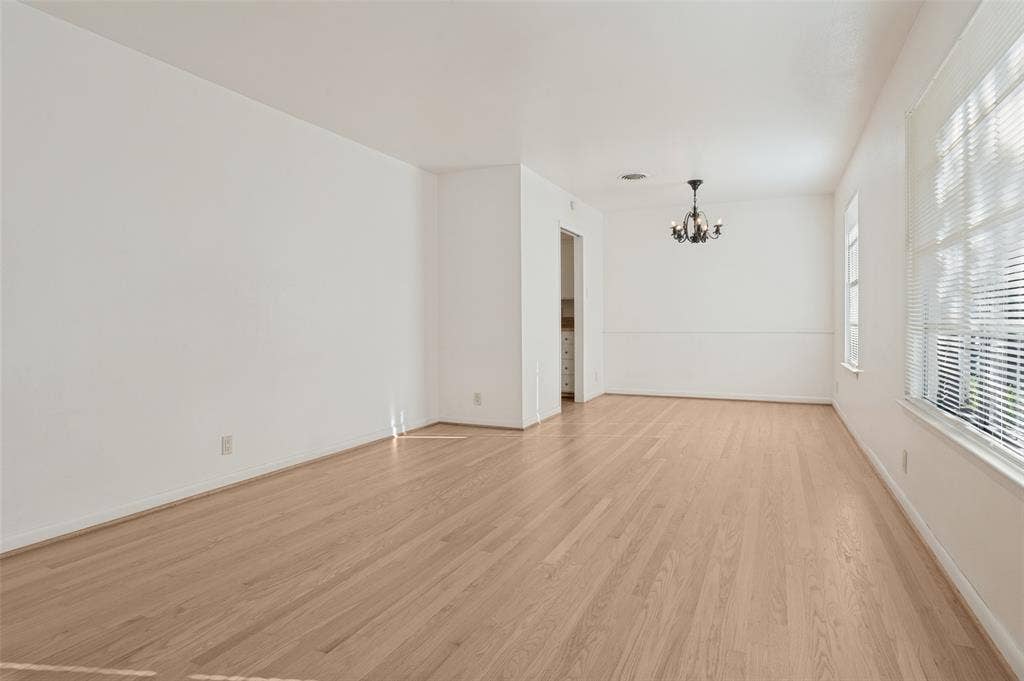 4515 Dove Creek Way, Dallas, TX 75232