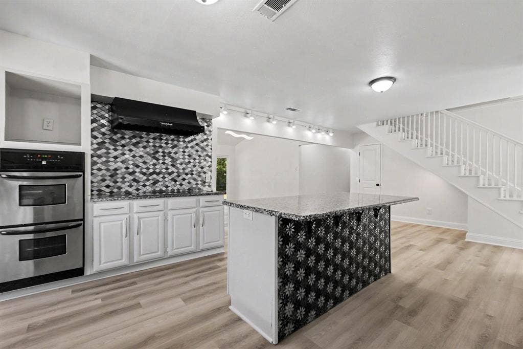 1513 Cecil Ct, Carrollton, TX 75006 1513 Cecil Ct, Carrollton, TX 75006