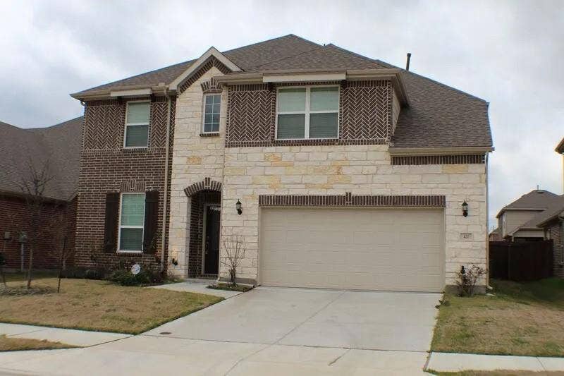 Property photo for 420 Windward Drive, Little Elm, TX