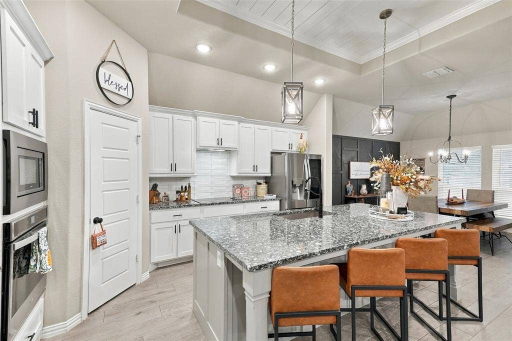 350 Timbers Circle, Poolville, TX 76487 350 Timbers Circle, Poolville, TX 76487