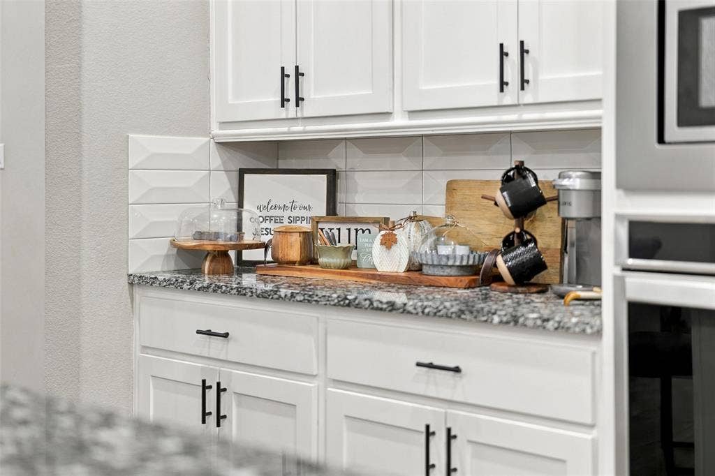 350 Timbers Circle, Poolville, TX 76487 350 Timbers Circle, Poolville, TX 76487