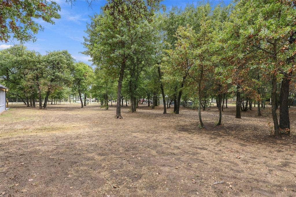 350 Timbers Circle, Poolville, TX 76487 350 Timbers Circle, Poolville, TX 76487