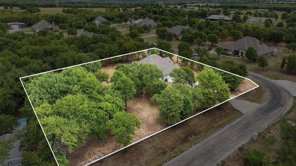 350 Timbers Circle, Poolville, TX 76487 350 Timbers Circle, Poolville, TX 76487