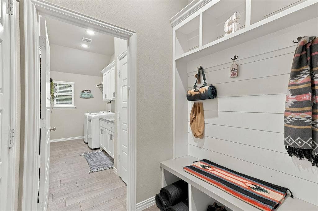 350 Timbers Circle, Poolville, TX 76487 350 Timbers Circle, Poolville, TX 76487
