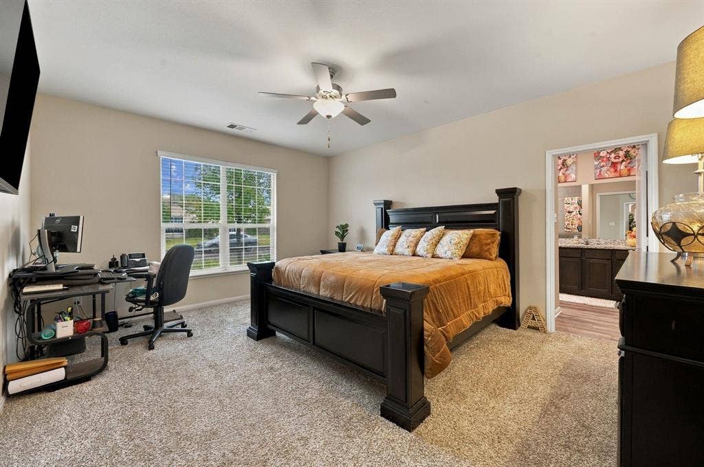 1405 Kite Street, DeSoto, TX 75115 1405 Kite Street, DeSoto, TX 75115