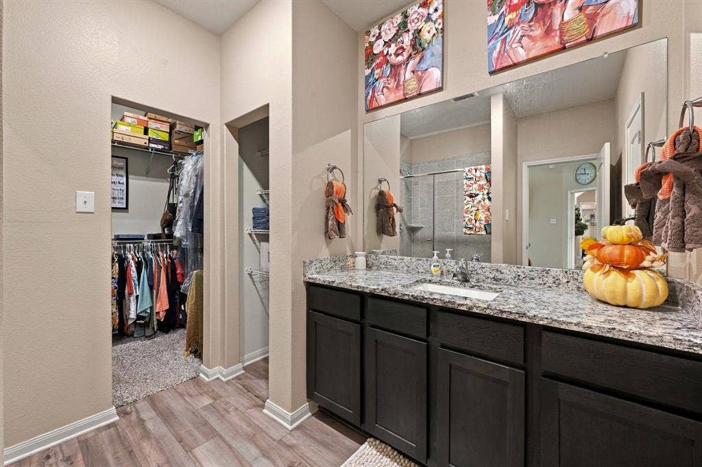 1405 Kite Street, DeSoto, TX 75115 1405 Kite Street, DeSoto, TX 75115