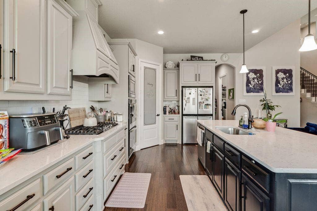 4612 Morning Glory Lane, Mansfield, TX 76063