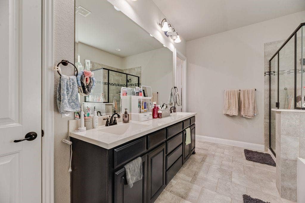 4612 Morning Glory Lane, Mansfield, TX 76063