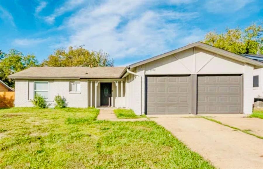 Property photo for 3702 Lindsey Court, Arlington, TX