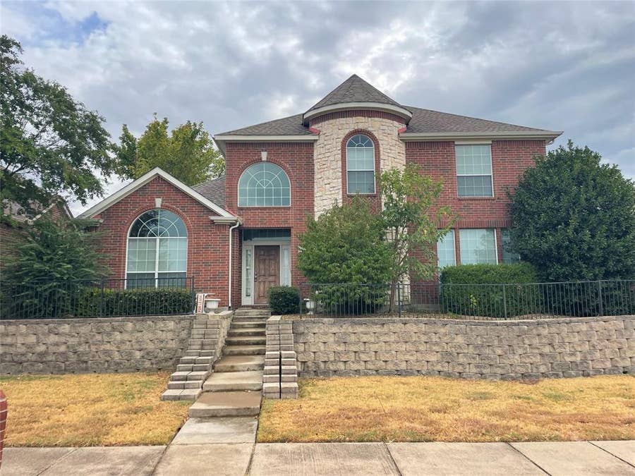 Property photo for 737 Geary Drive, Rockwall, TX