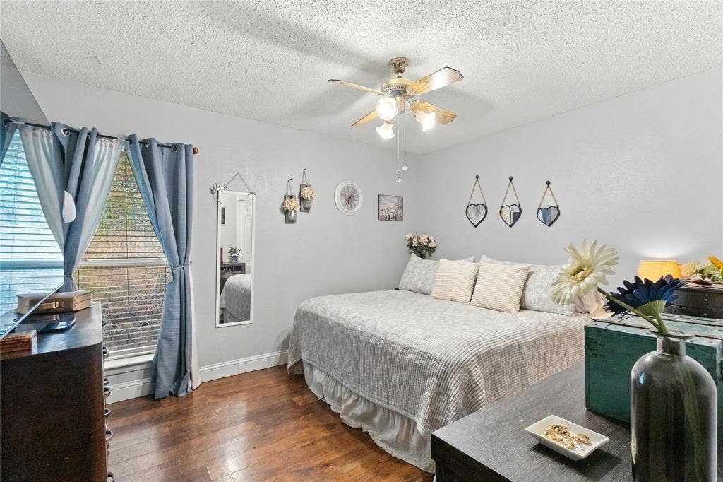 9790 Camfield Road, Frisco, TX 75033 9790 Camfield Road, Frisco, TX 75033