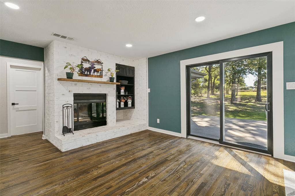 5704 Pecan Circle, Alvarado, TX 76009