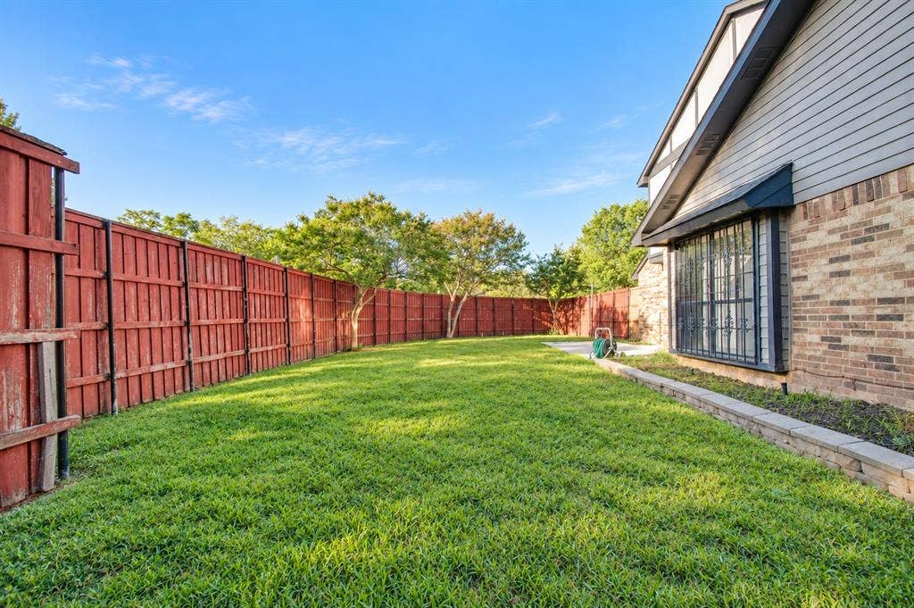 1527 Hancock Drive, Mesquite, TX 75149 1527 Hancock Drive, Mesquite, TX 75149