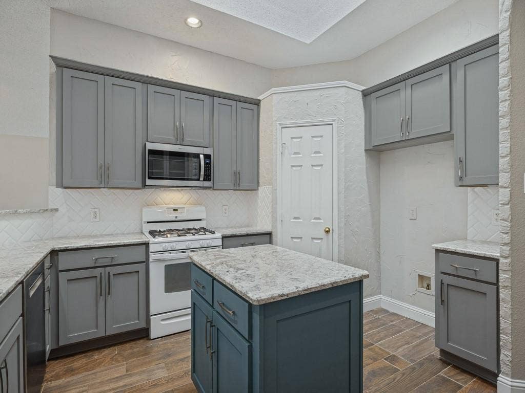 741 Lauren Way, Allen, TX 75002 741 Lauren Way, Allen, TX 75002